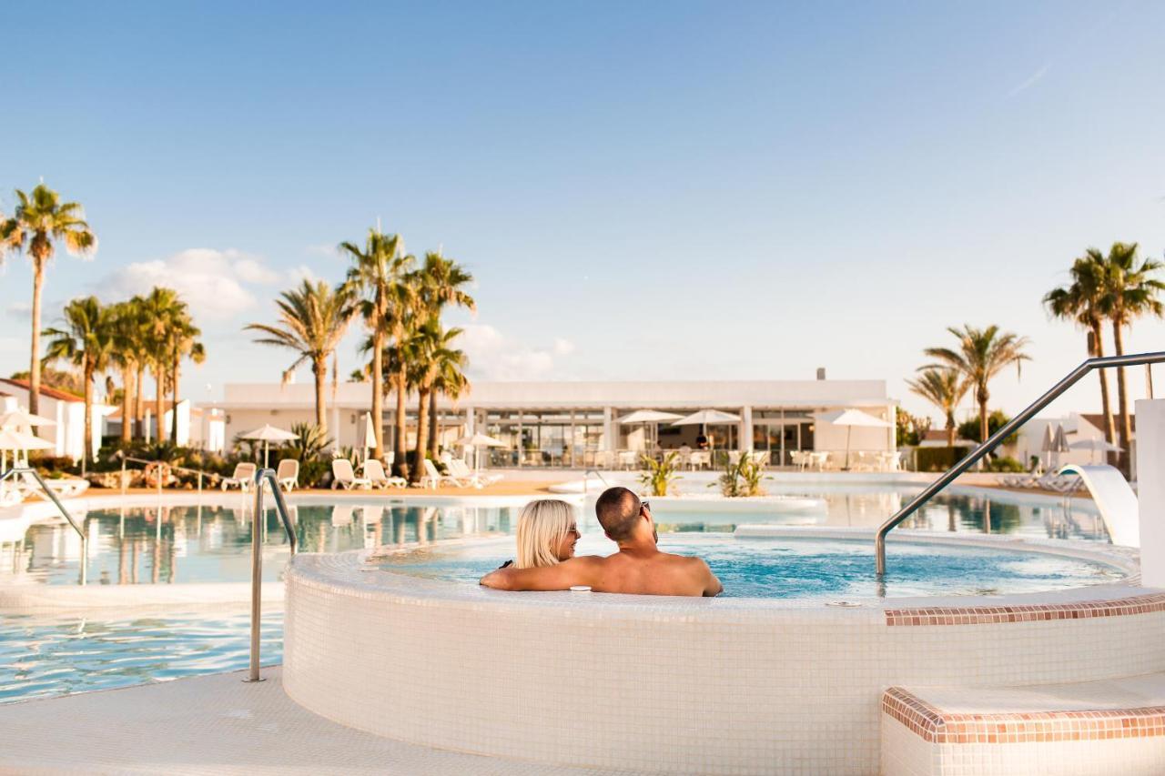 Sagitario Menorca Mar Adults Only Aparthotel กาลาเอนบอสช์ ภายนอก รูปภาพ