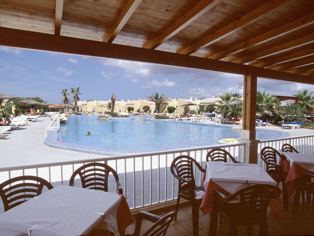 Sagitario Menorca Mar Adults Only Aparthotel กาลาเอนบอสช์ ภายนอก รูปภาพ