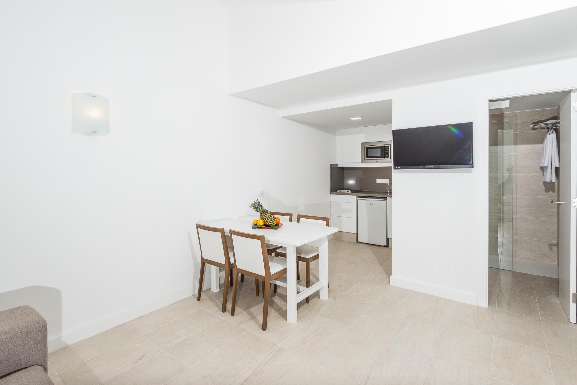 Sagitario Menorca Mar Adults Only Aparthotel กาลาเอนบอสช์ ภายนอก รูปภาพ